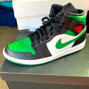 Men’s AIR JORDAN RETRO 1